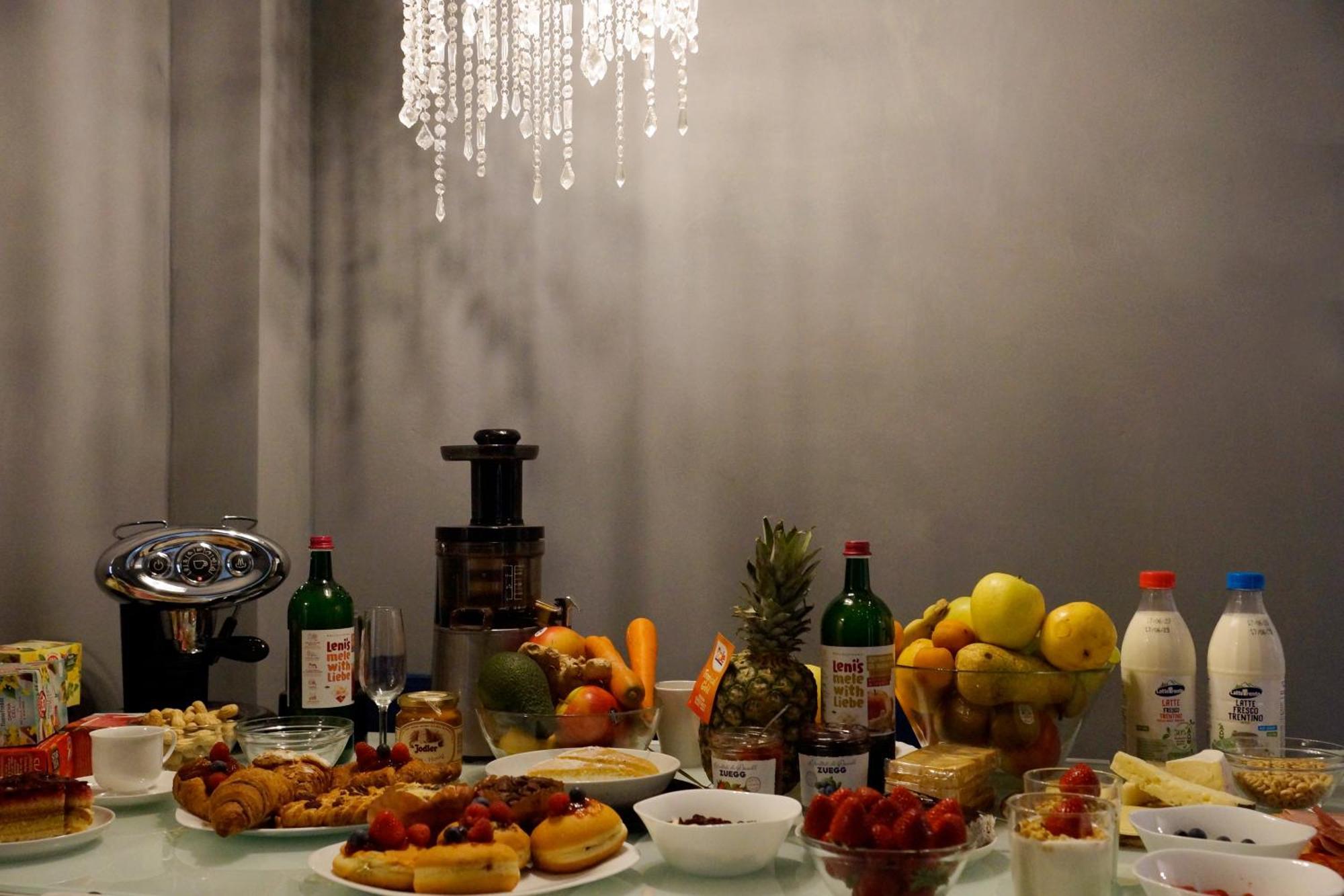 Casa Rosmini Rooms, Dolomia Best Home Trydent Zewnętrze zdjęcie
